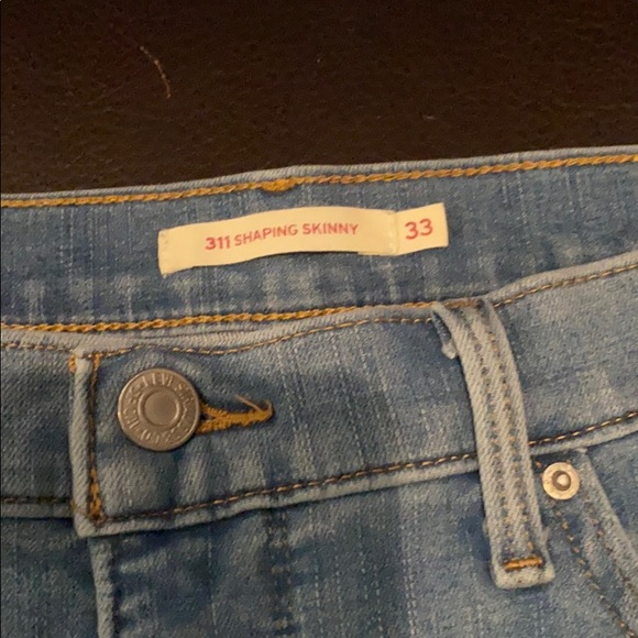 Levi’s 311 Shaping Jeans - 33 Waist - Picture 2 of 3